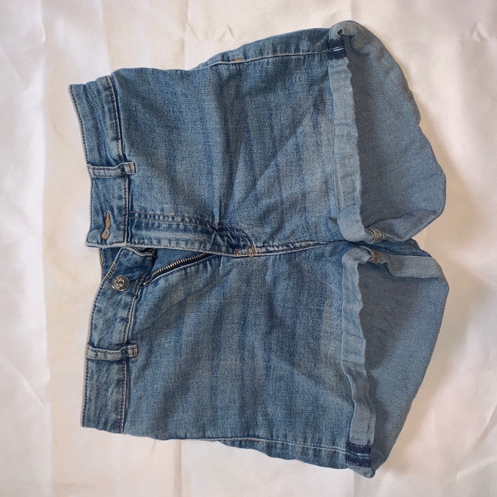 High waisted jean short